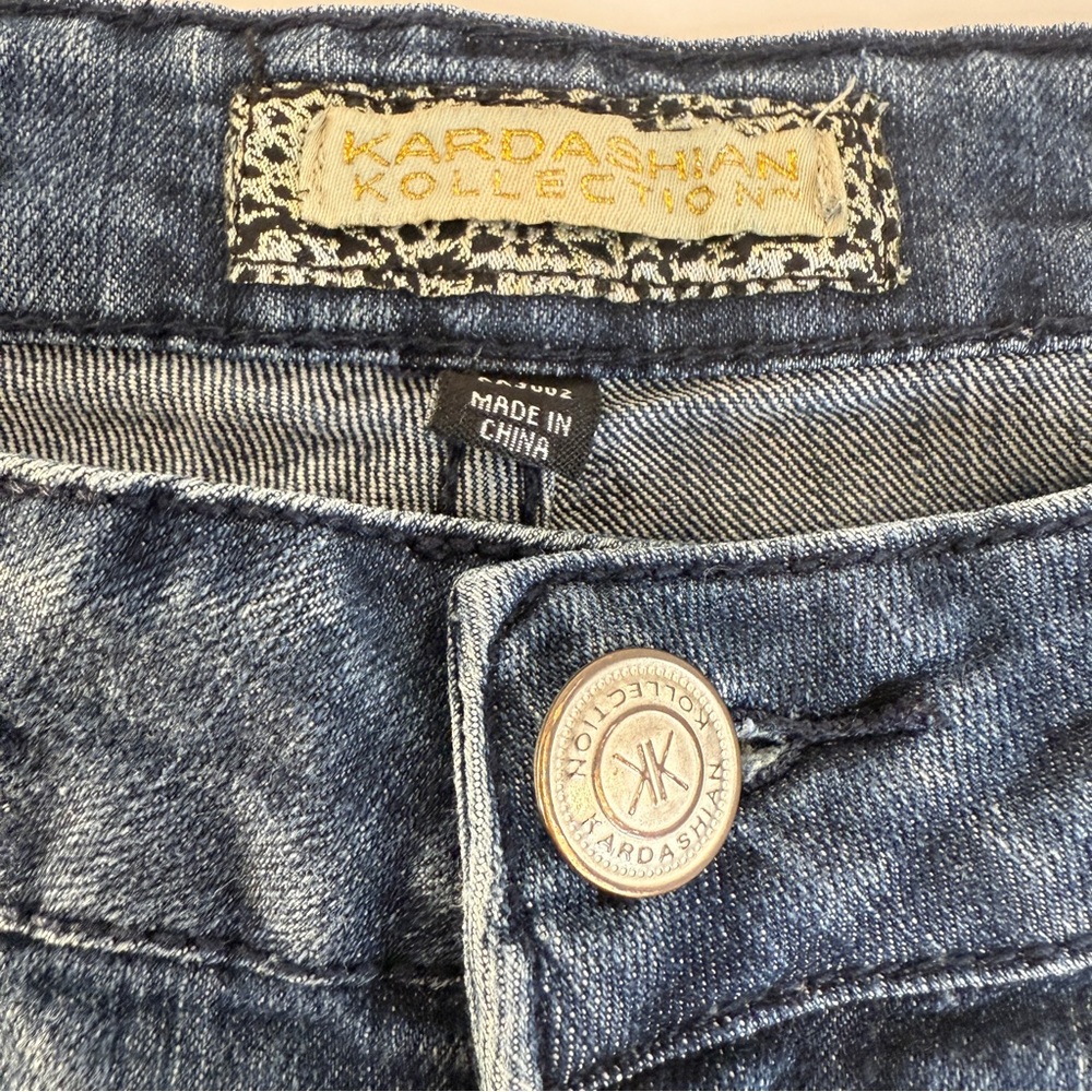 Kardashian Kollection by Khloé Women’s Bootcut Jeans 💙 Size 12, Blue Denim - Picture 13 of 16